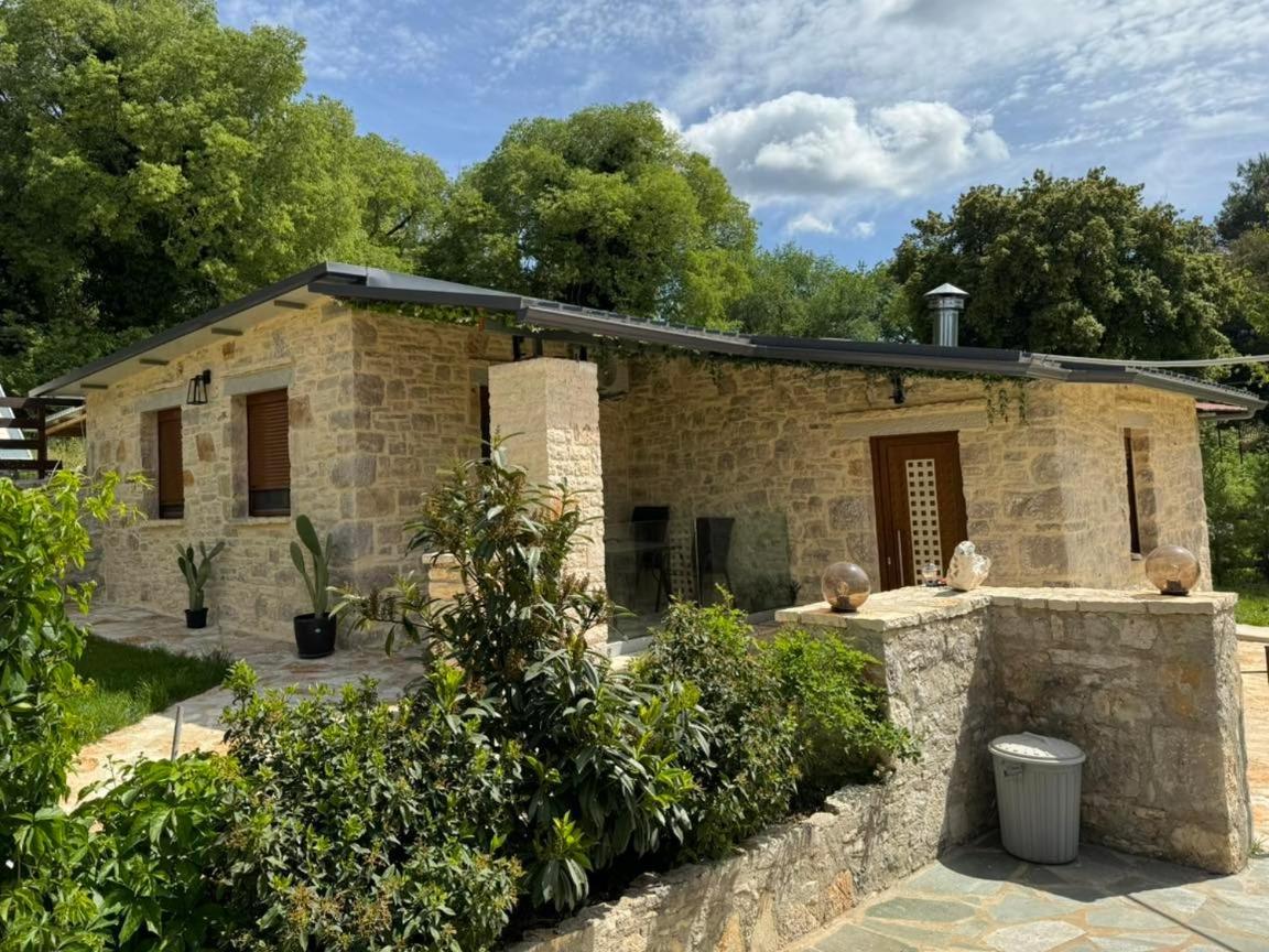 Ekali Stone House Διαμέρισμα Καλέντζι Εξωτερικό φωτογραφία